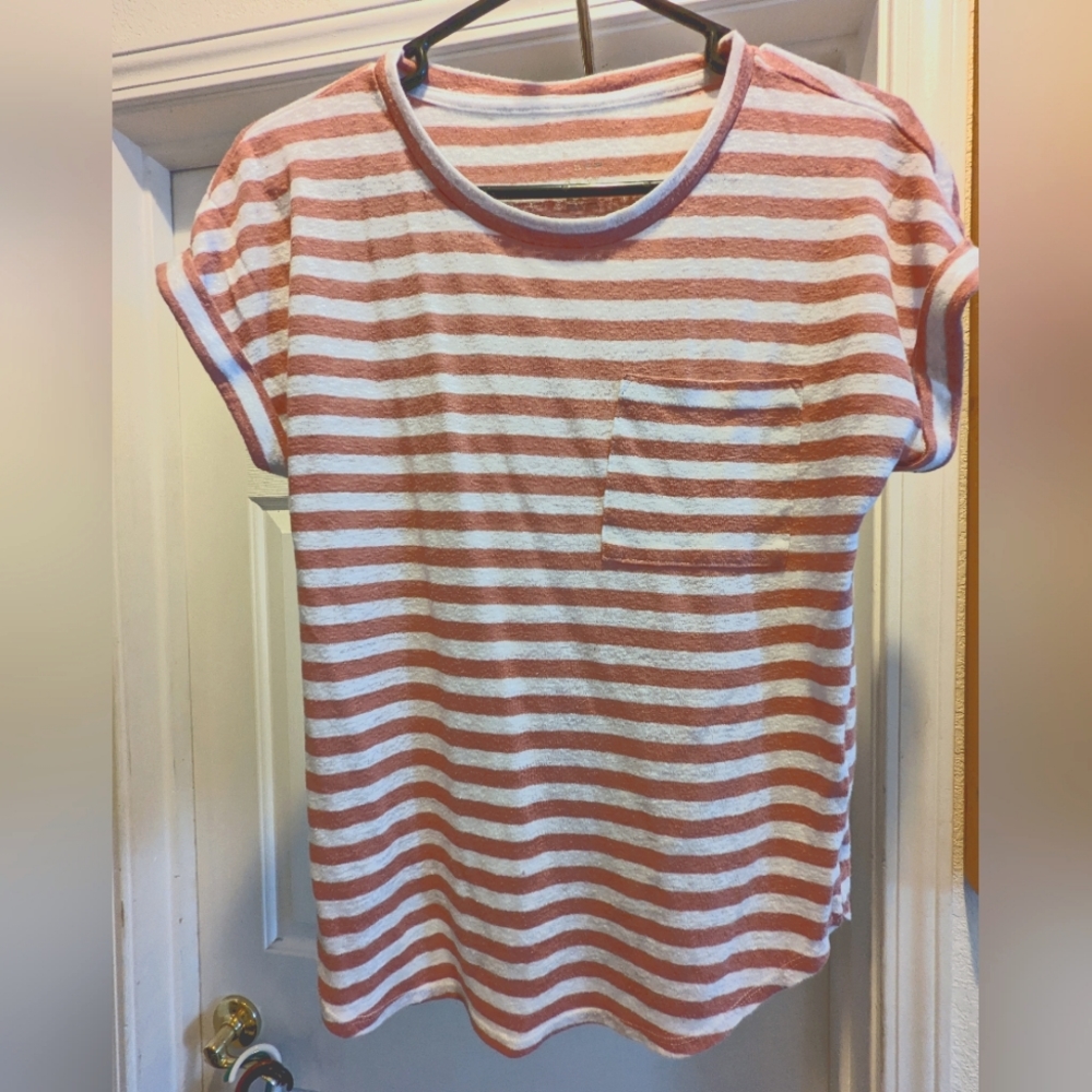 Dark pink and white striped t-shirt